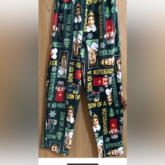 Elf Will Ferrell Green Son of a Nutcracker Soft Lounge Pajama Pants Medium. - Picture 5 of 6